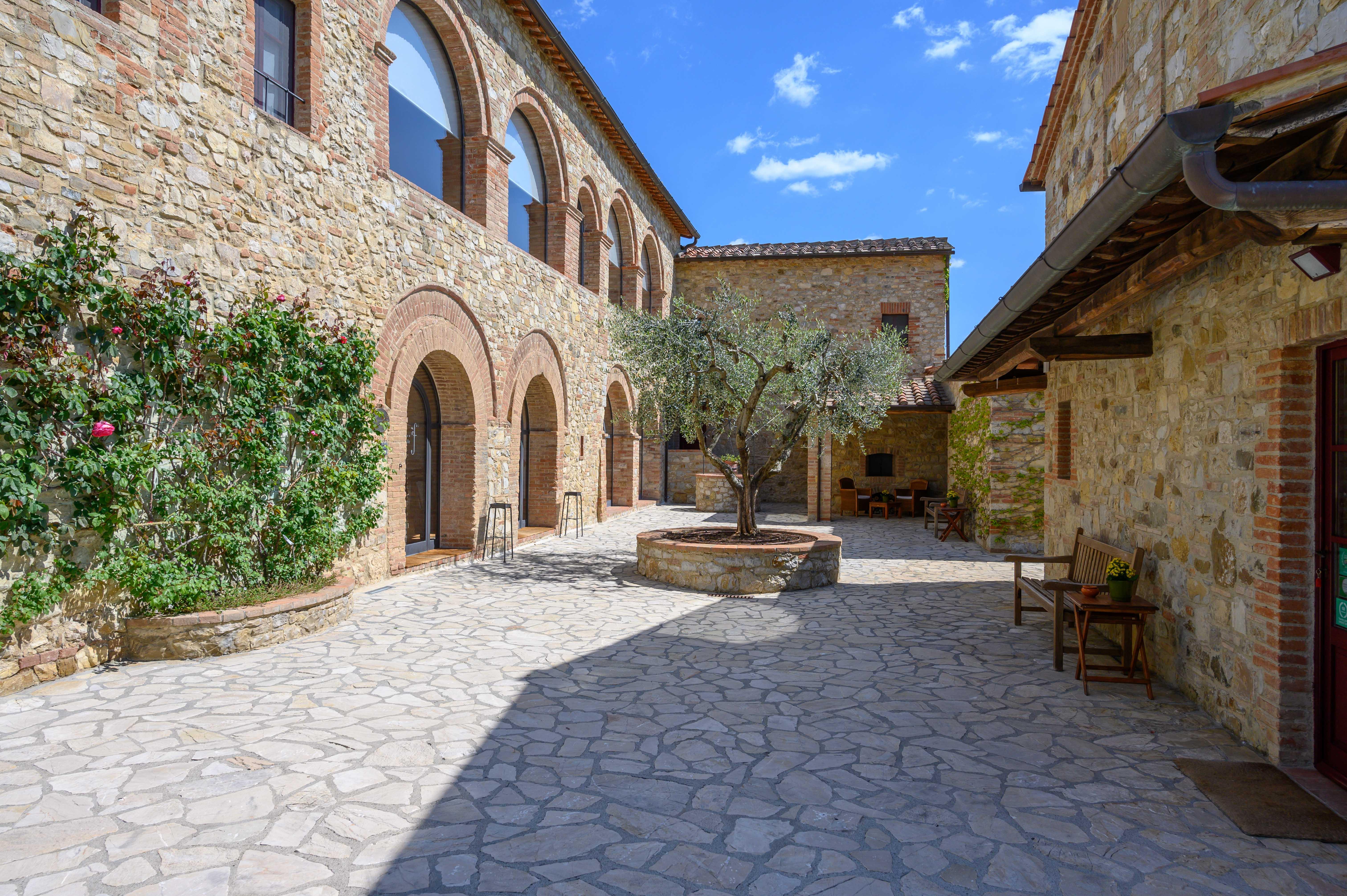 Hotel Le Fontanelle Castelnuovo Berardenga Buitenkant foto