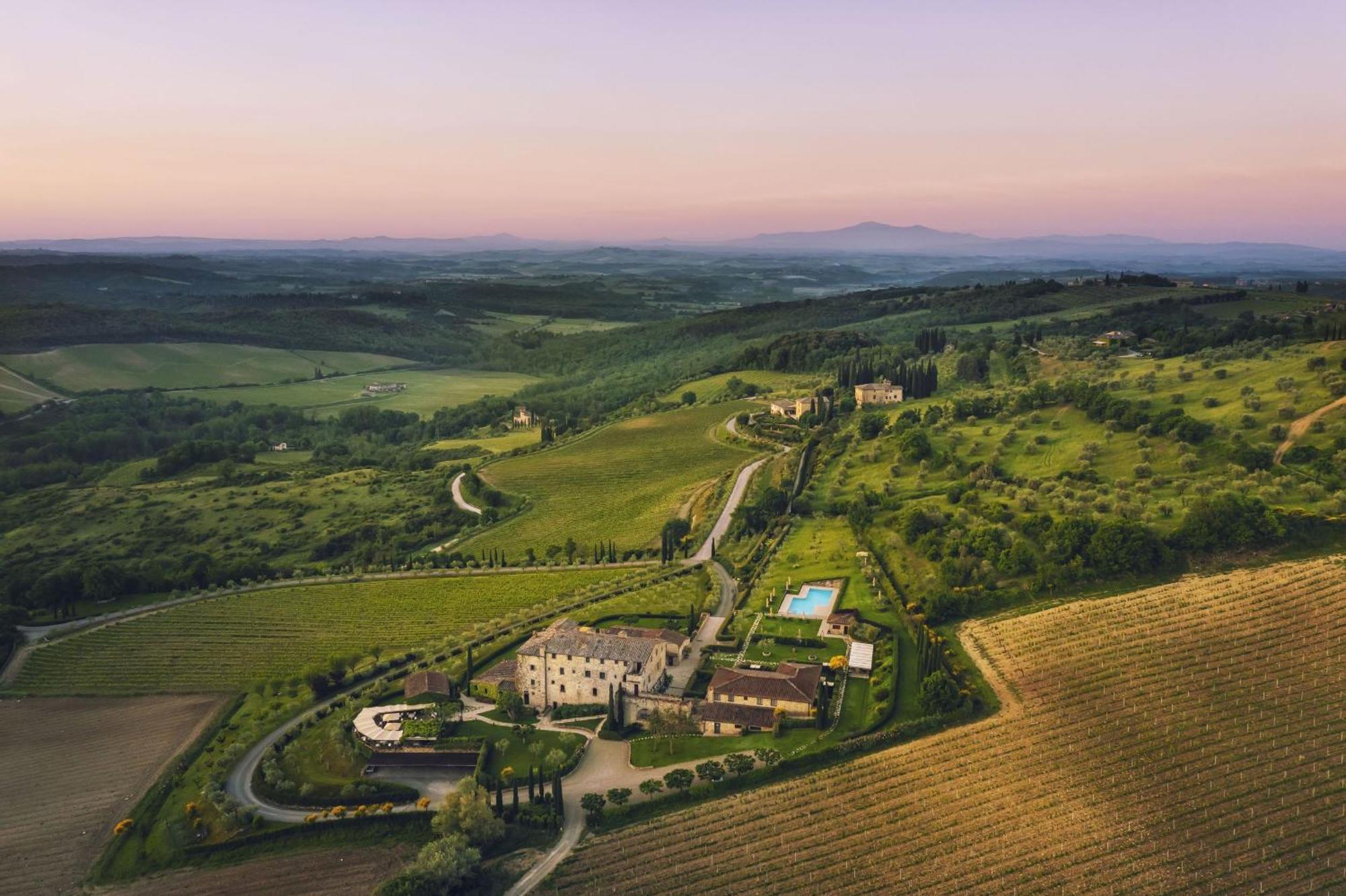 Hotel Le Fontanelle Castelnuovo Berardenga Buitenkant foto